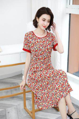 现货～新款小碎花连衣裙，女装连衣裙，欧雅斯丹·尔