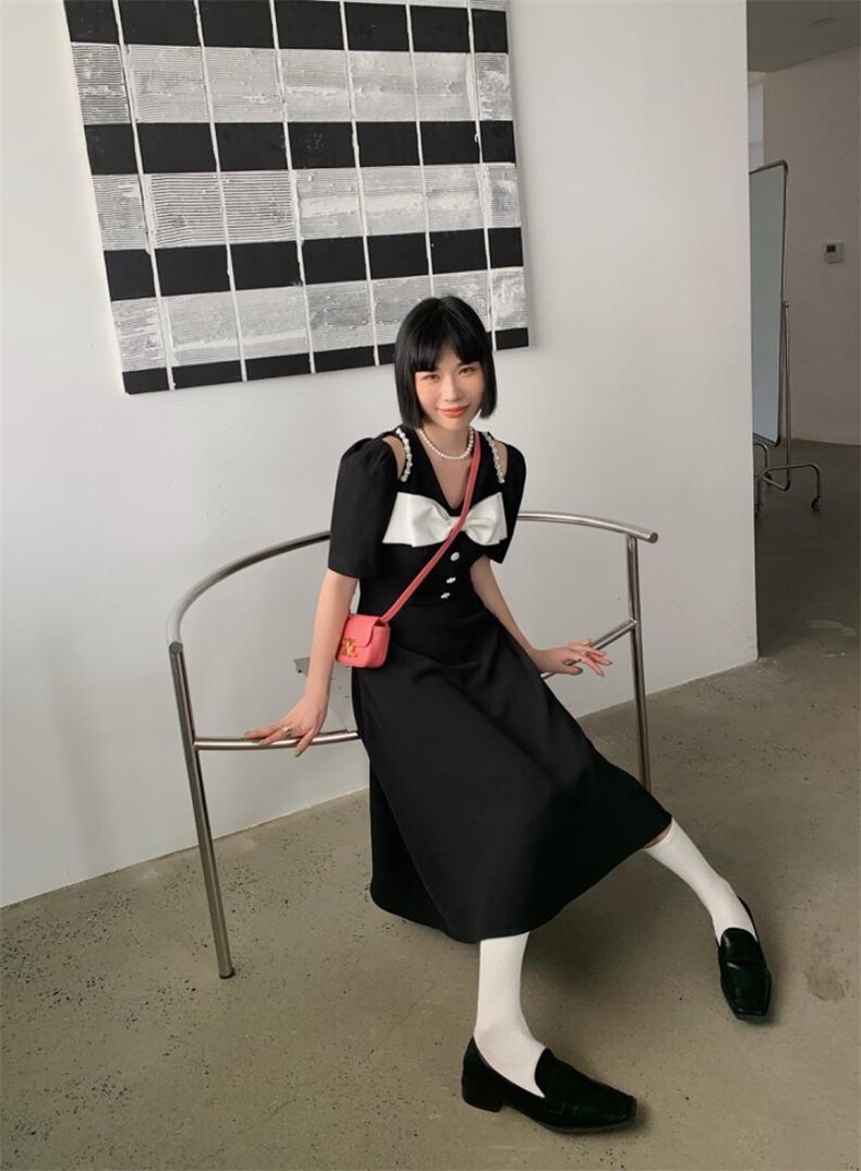 重工手工订珠连衣裙，巨显瘦，女装连衣裙，DTU(6F)