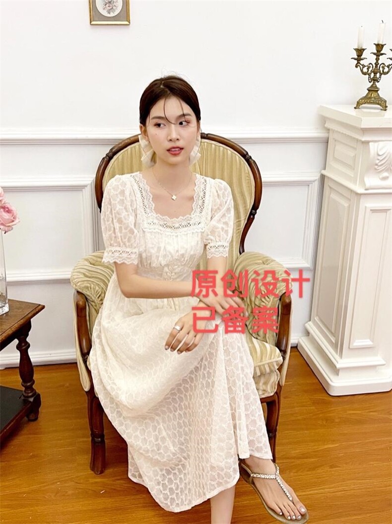 定制高端雪纺刺绣面料连衣裙，女装连衣裙，得到THETHAT