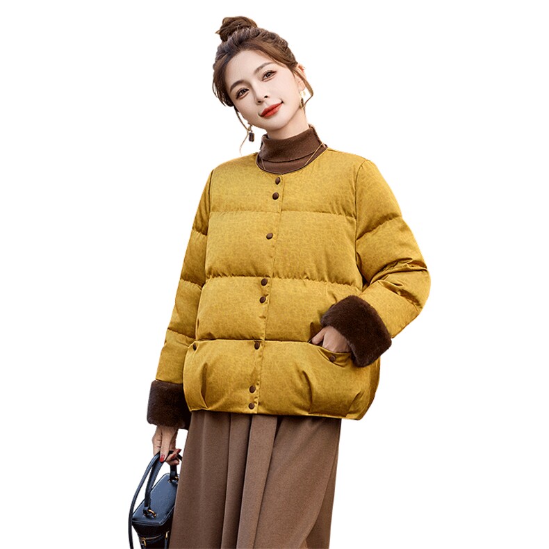 红色国风印花短装羽绒服女2025冬新款仿水貂毛拼接气质白鸭绒外套,女装羽绒服,姿衣坊