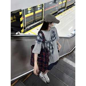 【有货】PX01CC-特P38 格子拼接蝴蝶结短袖t恤男女图片