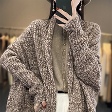 秋冬V领中长款100%纯羊毛开衫女复古披肩宽松慵懒羊绒衫外套毛衣，披肩，端硕羊绒