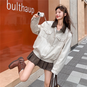 撞色拼接翻领皮衣外套女秋季2025新款独特超好看休闲百搭短款夹克图片