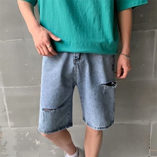 蓝色