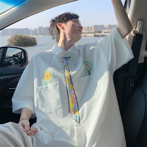 无性别短袖衬衫男款夏季涂鸦印花衬衣青少年学院风痞帅休闲上衣服图片