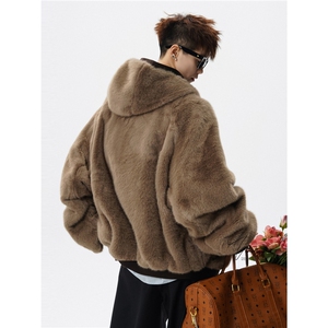 P75网图9922 双面穿兔毛绒厚款棉服 棕色黑色M到2XL图片