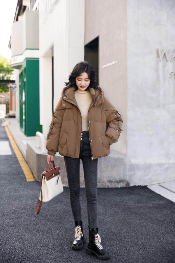 新款羽绒服，女装羽绒服，伊越