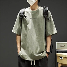 浅绿色