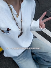 XZ809A/SYR02/特P24/控48肌理感绣花腊肠狗V领长袖T恤卫衣，男装T恤，星座809A(原222-1)