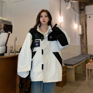 A410-P88 白色冲锋衣外套秋季薄款固色双层男女上衣港风外套图片