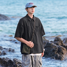 藏青色