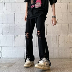 黑色