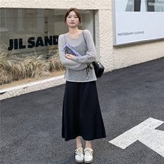 轻熟风穿搭黑色吊带连衣裙叠穿针织衫女初春秋超火好看长裙子套装，女装连衣裙，维壹