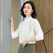 白色