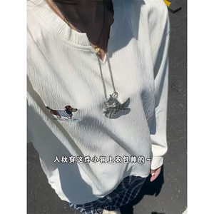 XZ809A/SYR02/特P24/控48   肌理感绣花腊肠狗V领长袖T恤卫衣图片