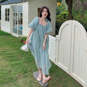 夏季连衣裙2025新款女洋气泡泡袖慵懒宽松气质可甜可盐超好看裙子图片