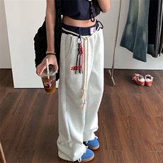 浅灰色