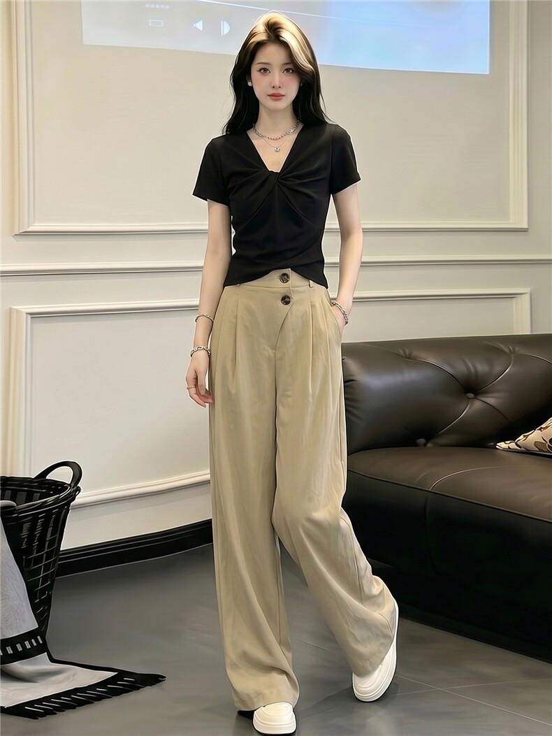 欧韩时尚套装女夏新款黑色V领扭结设计短袖上衣弯刀休闲裤两件套,女装套装/套裙,江南