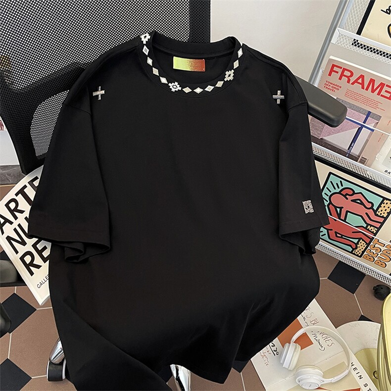 夏季新款刺绣圆领短袖T恤民族风潮流宽松设计感上衣，男装T恤，星座410-7