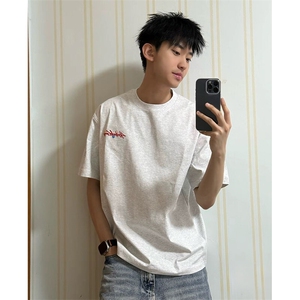 万针全刺绣工艺抖音得物高品质260克重磅纯棉双纱美式高街短袖T恤图片