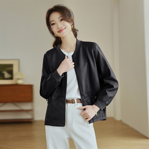 2026年春季棒球领休闲水洗皮短款外套，女装皮衣，文熹诺