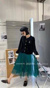 欧货丝绒外套图片