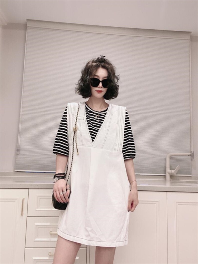 假二件套连衣裙ＭL，女装连衣裙，可纳奇