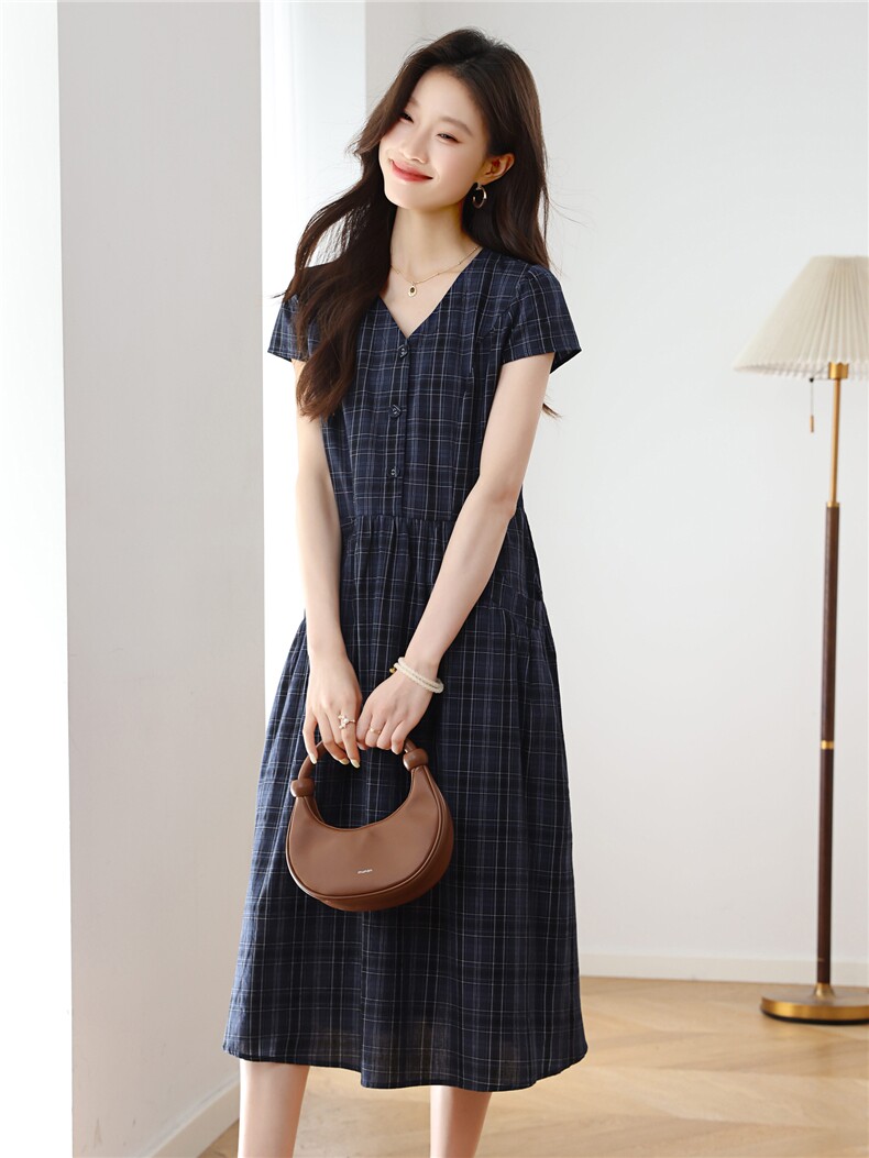 纯棉格子连衣裙女夏季2025新款大码宽松胖MM遮肚显瘦气质减龄裙子,女装连衣裙,依恋蒂丝