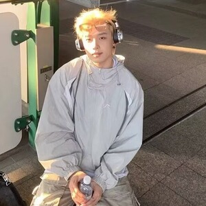 防晒衣外套女夏季2025新款透气户外凉感运动冲锋衣轻薄连帽防晒服图片
