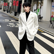 （）法式白色钉珠花朵流苏宽松西服重工镶钻小西装5051-P128，男装西服，星座910-5