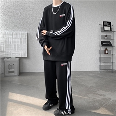 黑色套装