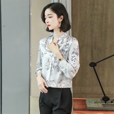 白色