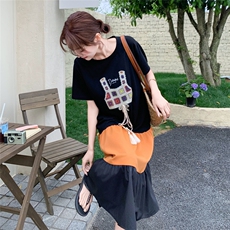 设计感轻熟风撞色拼接宽松t恤长裙女夏季新款别致洋气黑色连衣裙，女装连衣裙，2C113