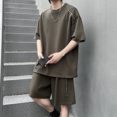 绿色