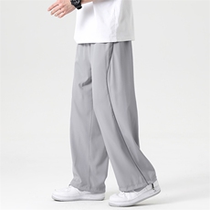 灰色