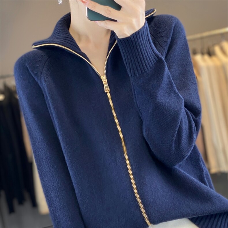2024秋冬新款精纺针织羊毛开衫女宽松立领加厚慵懒风拉链外套，女装短外套，雪真羊绒