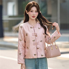 现货重工艺新款新中式春季刺绣提花设计感时尚气质减龄外套，女装短外套，韩美纤衣