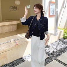 已出货牛仔拼条纹袖口短外套2C198-6523-P145K218，女装短外套，2C198