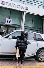 2021冬季新款新款时尚休闲宽松连帽防羊羔毛拉链羽绒服，女装羽绒服，L·H·X