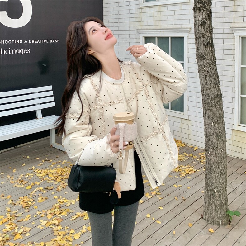 波点风潮短款羽绒服女2025冬季新款木耳边90白鸭绒保暖显瘦外套,女装羽绒服,2C153