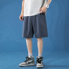 深蓝色