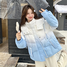 好看连帽渐变蓝色白鸭绒羽绒服女冬2025新款小个子短款学院风减龄，女装羽绒服，2C218