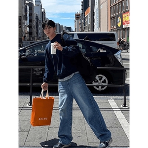抖音得物高品质 二开支持退换 26春装美式男宽松曼巴纯色圆领卫衣图片
