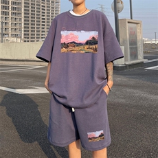 深灰色