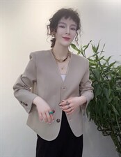 春款新款V领韩版小外套，其它，瑟拉·女人缘