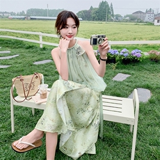 新中式国风印花套装裙女2025夏季新款清冷感挂脖上衣半身裙两件套，女装连衣裙，红龙果