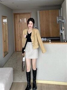 秋天小香我家，皮衣我家图片