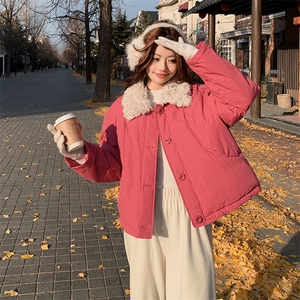 新款 现 货 玫红色羊羔毛拼接羽绒服515-P225-K338(50绒）图片
