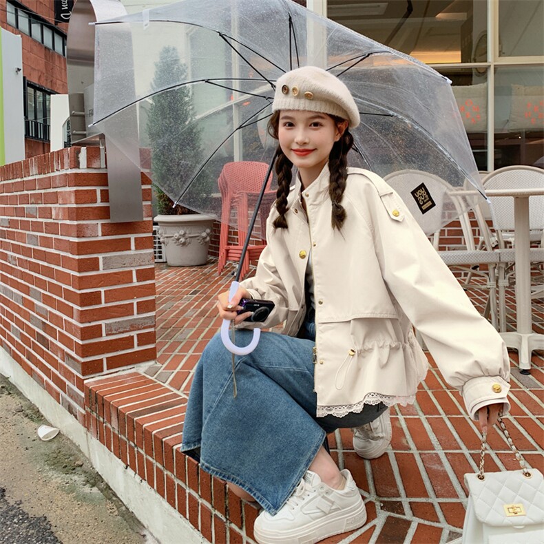 卡其色蕾丝拼接短外套女春秋2025新款小香风设计感时尚小个子风衣,女装短外套,帛香坊