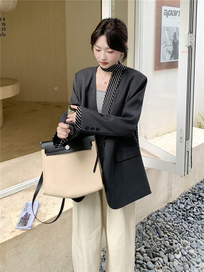 210-3278-P155-K228高级松弛感休闲条纹飘带西装外套2025年秋季,女装西装,韩蜜菓